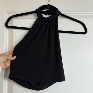 Backless black top